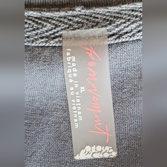 Free People Movement Inspire Layer Crewneck Top. - Picture 4 of 9